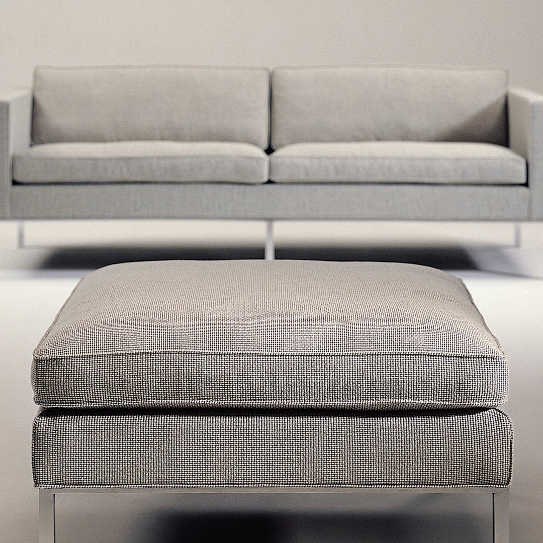 C905 Sofa