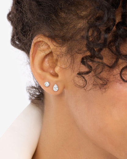 Isla 6mm Studs - Silver|White Diamondettes