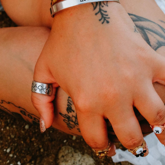 Hemp Leaf Middle Finger Ring - Marijuana Leaf Silver Ring Salt and Sparkle