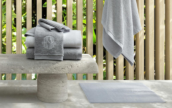 Matouk Aman Tub Mat