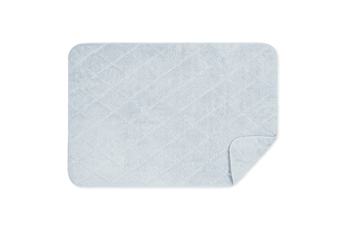Matouk Cairo Solid Tub Mat