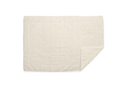 Ivory / Tub Mat: 24" W x 36" L