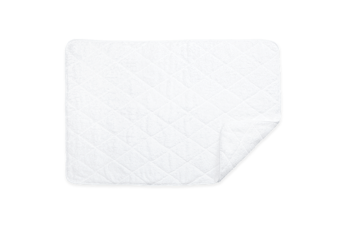 White/White / Quilted Tub Mat: 24" W x 36" L